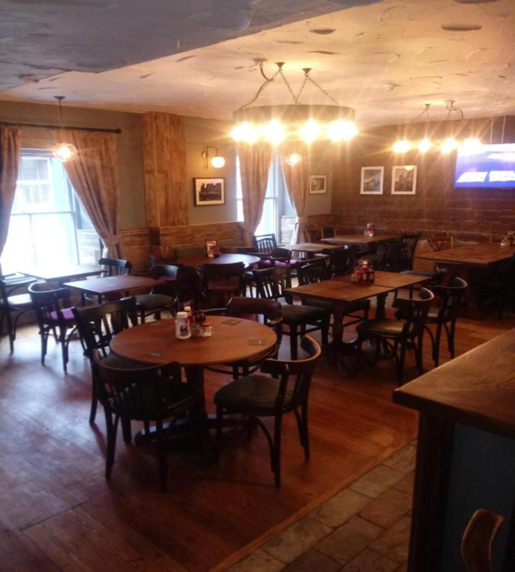 Oyo The Castlegate Arms 호텔 펜리스 외부 사진